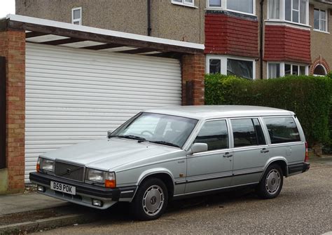 1987 Volvo 760 photo