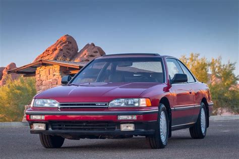 1988 Acura Legend photo