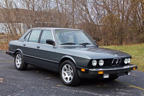 1988 Bmw 528 photo