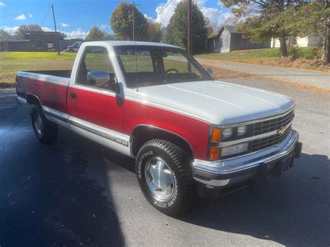 1988 Chevrolet C10 engine