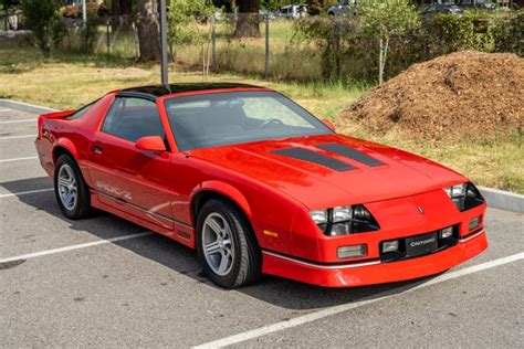 1988 Chevrolet Camaro photo