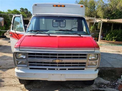 1988 Chevrolet G30 engine