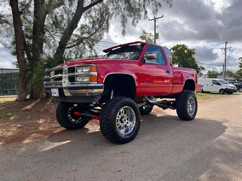 1988 Chevrolet K15 engine