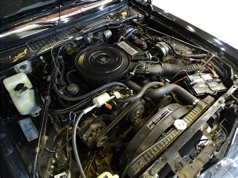 1988 Chrysler Fifth avenue engine