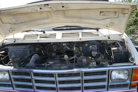 1988 Dodge B350 engine