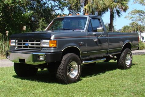 1988 Dodge F350 photo