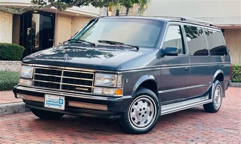 1988 Dodge Grand caravan