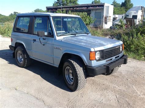 1988 Dodge Raider engine