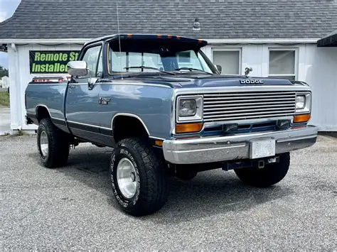 1988 Dodge W100 engine