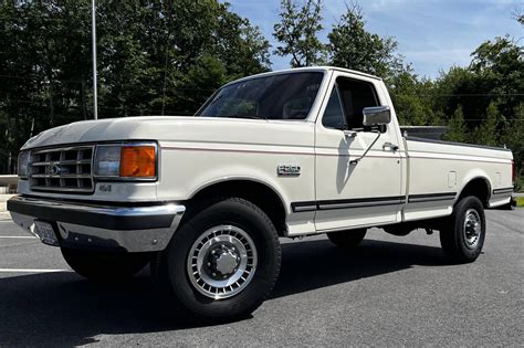 1988 Ford F250 ld photo