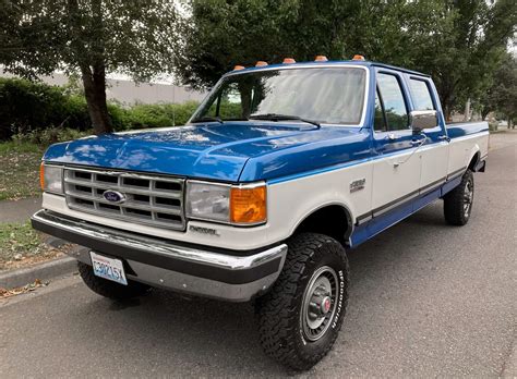 1988 Ford F350 engine