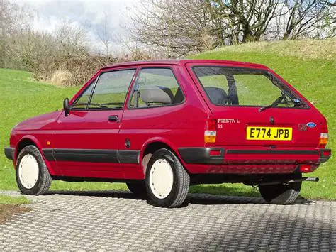 1988 Ford Fiesta photo