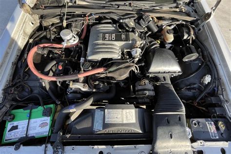 1988 Ford Ltd engine