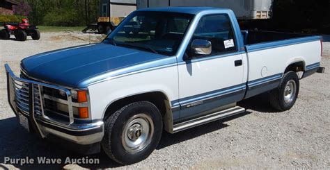 1988 Gmc C2500 pickup photo