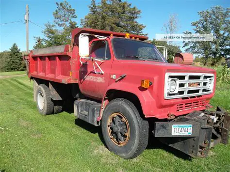 1988 Gmc Dump truck photo