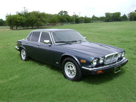 1988 Jaguar Xj6 photo