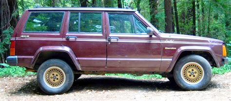 1988 Jeep Cherokee photo