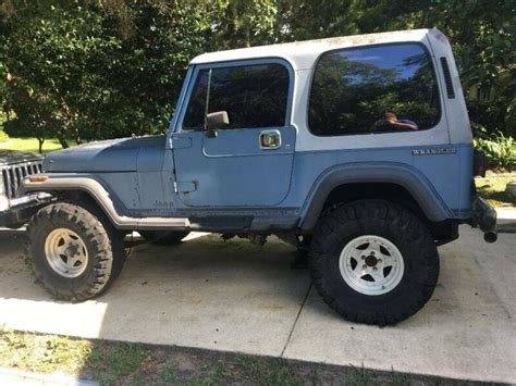 1988 Jeep Laredo engine