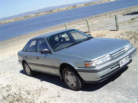 1988 Mazda 626 photo