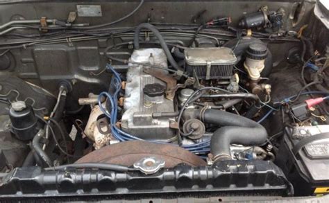 1988 Mitsubishi Mighty max engine