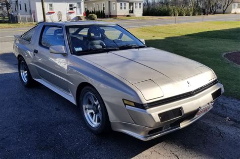 1988 Mitsubishi Starion