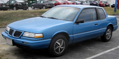 1988 Pontiac Grand am photo