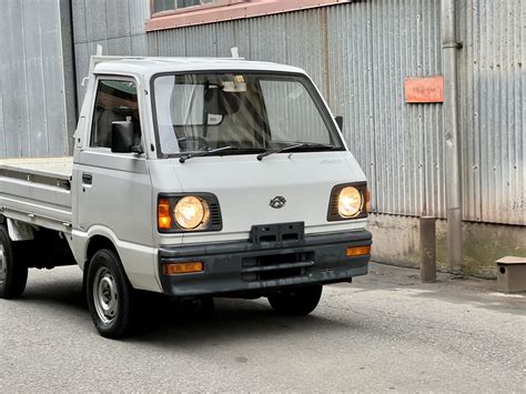 1988 Subaru Subaru truck photo