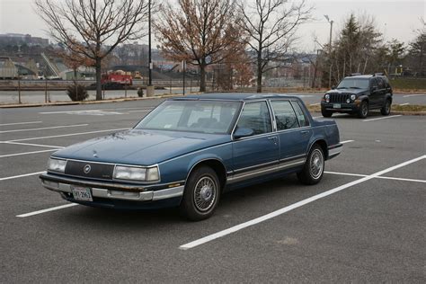 1989 Buick Park avenue photo