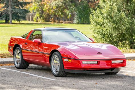 1989 Chevrolet Corvette photo