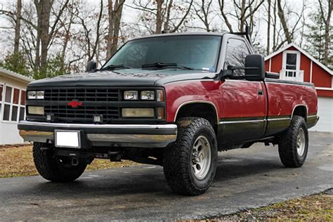 1989 Chevrolet K2500 engine