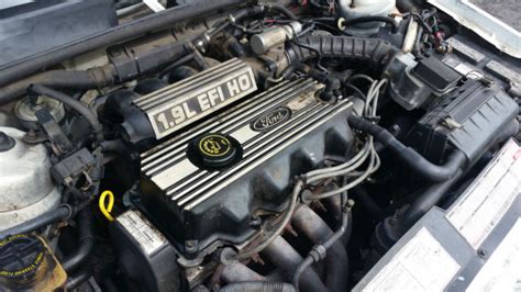 1989 Ford Escort engine