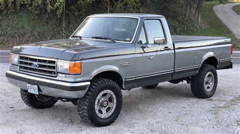 1989 Ford F250 photo