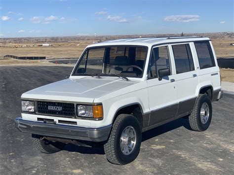 1989 Isuzu Trooper