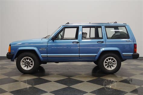 1989 Jeep Cherokee photo