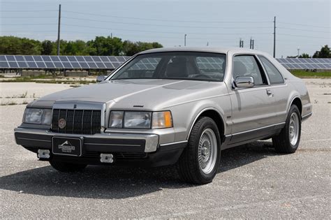 1989 Lincoln Mark viii photo