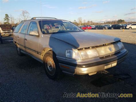 1989 Mercury Sable photo