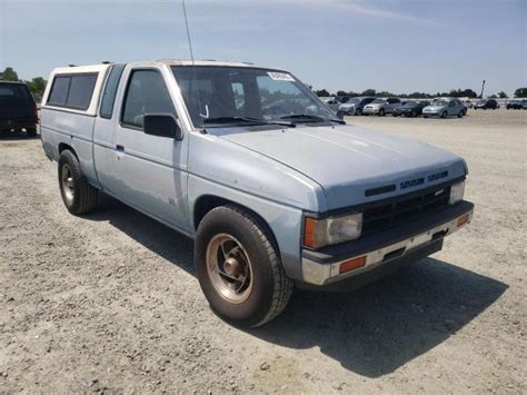 1989 Nissan D21