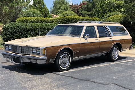 1989 Oldsmobile Custom cruiser