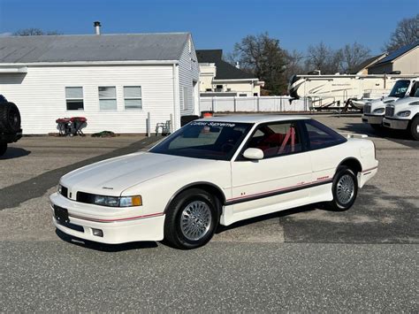 1989 Oldsmobile Cutlass engine