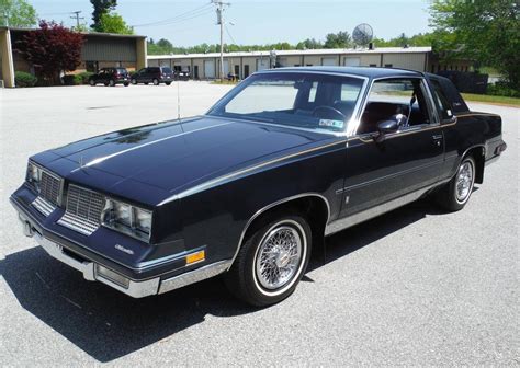 1989 Oldsmobile Cutlass photo