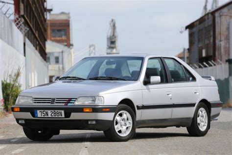 1989 Peugeot 405 photo