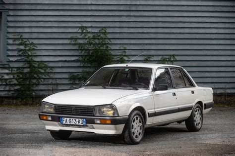 1989 Peugeot 505 photo