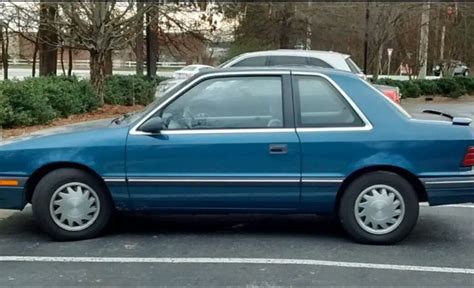 1989 Plymouth Sundance engine