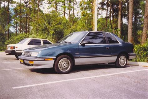 1989 Plymouth Sundance photo