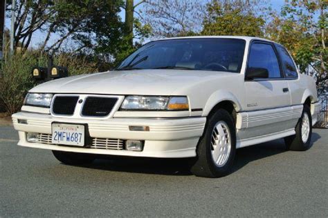 1989 Pontiac Grand am photo