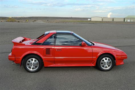 1989 Toyota Mr2 photo