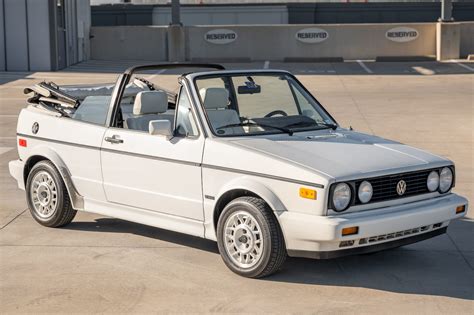 1989 Volkswagen Cabriolet photo