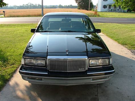 1990 Buick Skylark engine