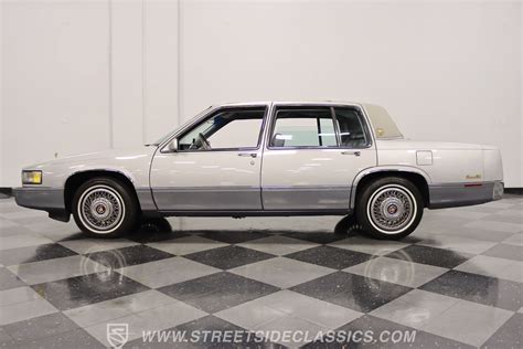 1990 Cadillac Deville photo