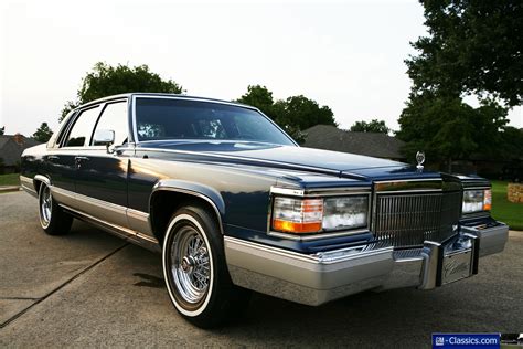 1990 Cadillac Fleetwood brougham